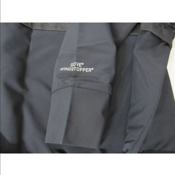 NWT Under Armour Women's GORE WINDSTOPPER Jacket - Picture 7 of 12